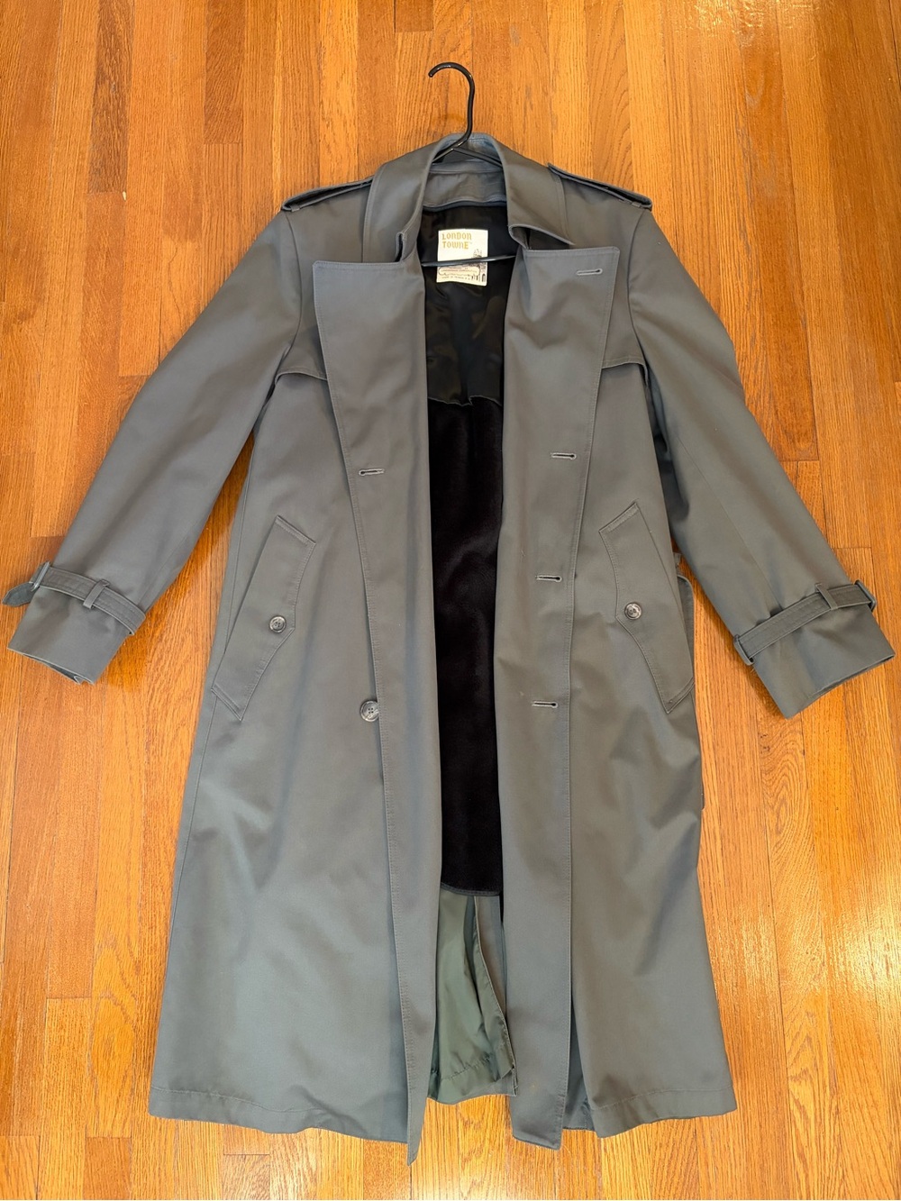 London Towne Trench Coat Mens 40R Gray - Made in Taiwan - Vintage - CLEAN
